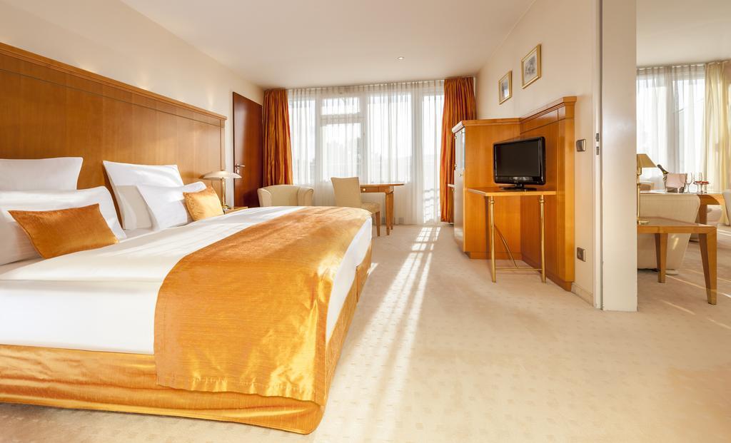 Dorint Parkhotel Bad Neuenahr Екстер'єр фото